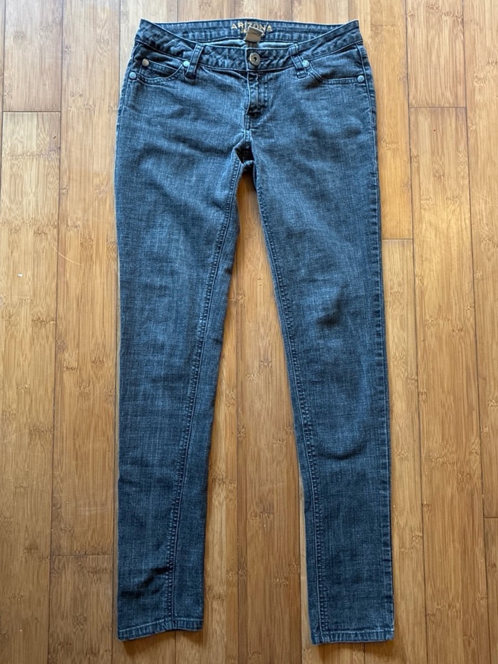 Arizona Jean Company Skinny Jeans in Dark Blue Wash